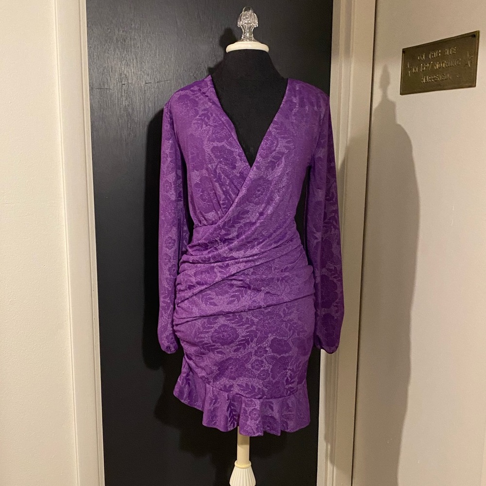 💜 NWT Zara Jacquard Woven Purple Patterned Ruching Pleated Dress